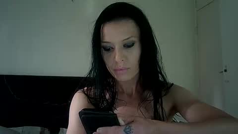 Snapshot of camren777 chatting on March 3, 7:25 am Camren online show from March 3, 7:25 am