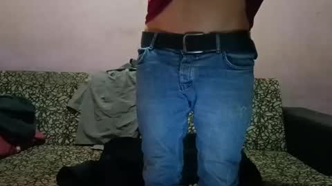 Snapshot of camshow22cm chatting on December 9, 9:37 pm FREMAN online show from December 9, 9:37 pm