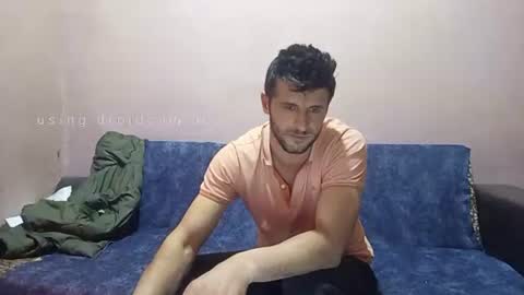 Snapshot of camshow22cm chatting on December 4, 8:28 pm FREMAN online show from December 4, 8:28 pm