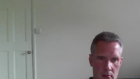 Snapshot of camslave74xx chatting on June 6, 3:28 pm camslave74xx online show from June 6, 3:28 pm
