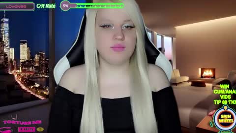 Snapshot of camsmiley chatting on March 9, 10:41 pm Miley online show from March 9, 10:41 pm