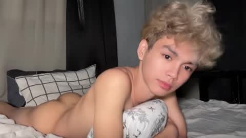 Ethan online show from February 23, 11:35 pm