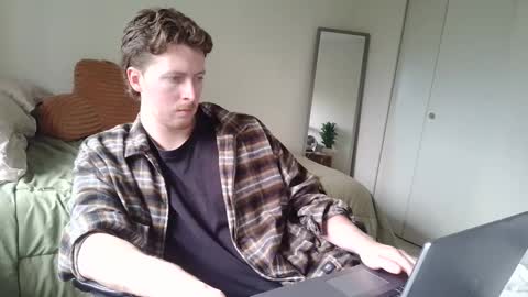 Snapshot of canadianstud18 chatting on January 10, 9:53 pm Devon online show from January 10, 9:53 pm