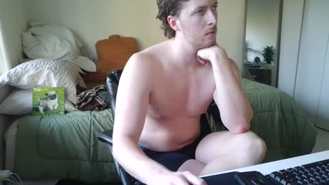 Snapshot of canadianstud18 chatting on January 15, 9:41 pm Devon online show from January 15, 9:41 pm
