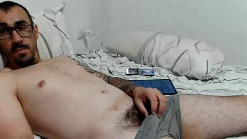 Snapshot of canario2388 chatting on June 22, 9:23 pm canario2388 online show from June 22, 9:23 pm