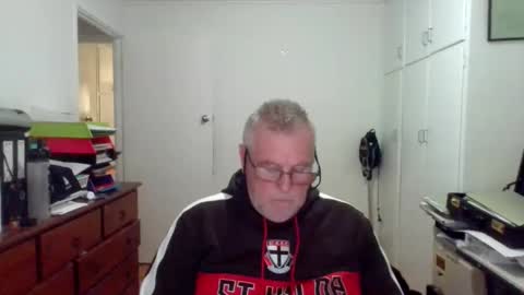 Snapshot of canberian chatting on September 10, 3:28 am Canberian online show from September 10, 3:28 am