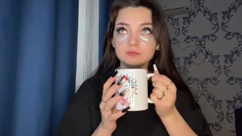 Kate online show from February 1, 6:01 am