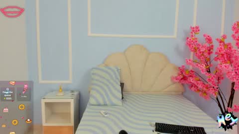 Snapshot of candaceowens chatting on February 3, 3:42 am candaceowens online show from February 3, 3:42 am