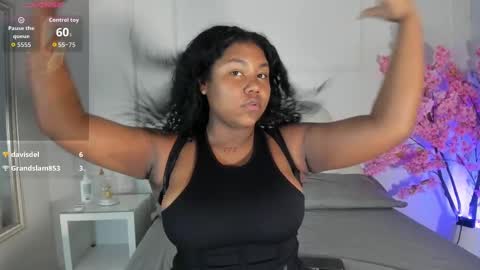 Snapshot of candaceowens chatting on October 8, 6:22 am candaceowens online show from October 8, 6:22 am