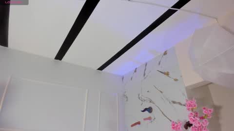 Snapshot of candaceowens chatting on November 17, 4:07 am candaceowens online show from November 17, 4:07 am