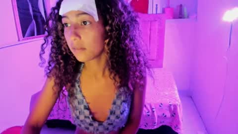 candela_ruiz online show from September 10, 7:14 pm