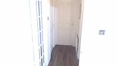 candi smokes online show from December 16, 2:22 pm