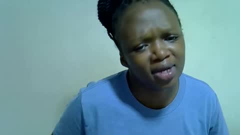 candiemaya online show from January 13, 6:24 pm