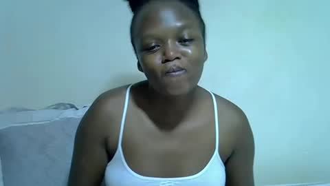 candiemaya online show from January 17, 2:38 am