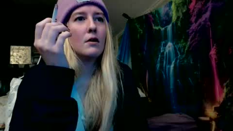 Candi online show from April 2, 1:58 am
