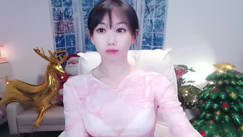 Snapshot of candy8998 chatting on December 17, 11:49 am candy8998 online show from December 17, 11:49 am