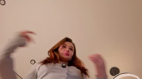 Snapshot of candy_aanna chatting on May 23, 6:12 pm Hey there Im Anna 21 years old online show from May 23, 6:12 pm
