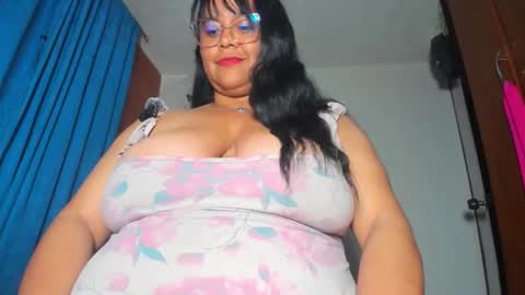 Candy  Brown online show from April 29, 1:21 am