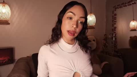 candy_dim online show from November 4, 8:08 pm