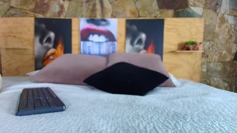 Jolie online show from January 7, 7:27 pm