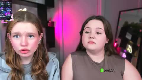 Snapshot of candy_flossie1 chatting on March 5, 8:38 pm candy flossie1 online show from March 5, 8:38 pm