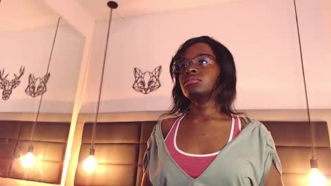 Snapshot of candy_lovee6 chatting on October 17, 9:06 pm CANDY LOVE DANNA online show from October 17, 9:06 pm