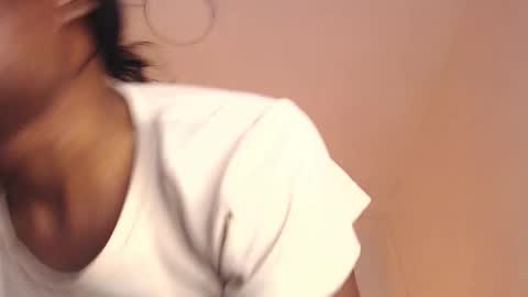 Snapshot of candy_lovee6 chatting on November 18, 9:19 pm CANDY LOVE DANNA online show from November 18, 9:19 pm