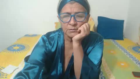 candy online show from January 25, 10:39 pm