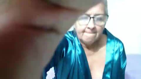 candy online show from September 19, 1:07 am