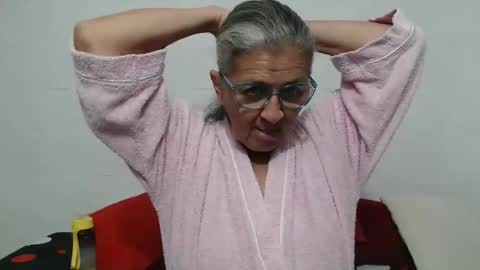 candy online show from December 15, 11:09 pm