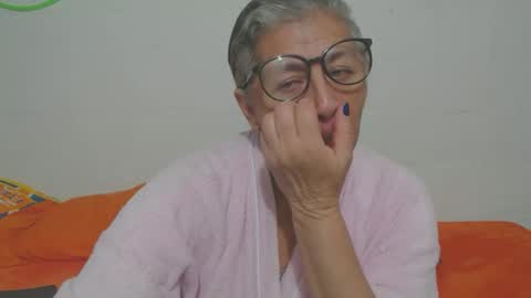 candy online show from January 15, 11:19 pm