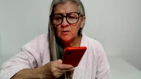 Snapshot of candy_mature_ chatting on June 27, 1:43 am candy online show from June 27, 1:43 am