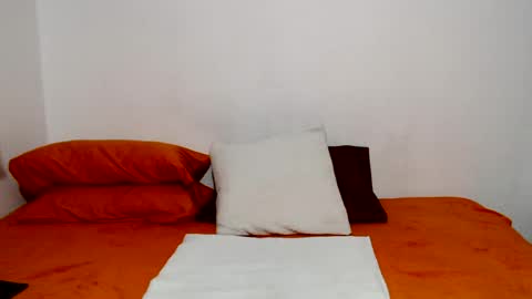 Snapshot of candy_mature_ chatting on July 21, 11:29 pm candy online show from July 21, 11:29 pm
