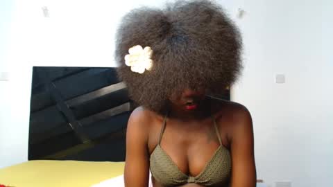 Candy online show from October 5, 4:05 pm