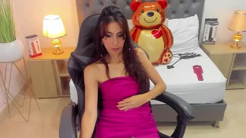 Snapshot of candy_summer28_ chatting on February 26, 10:31 pm CANDY online show from February 26, 10:31 pm