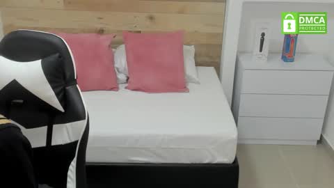 Snapshot of candy_summer28_ chatting on September 12, 7:25 pm CANDY online show from September 12, 7:25 pm