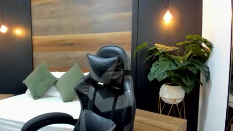 Snapshot of candy_summer28_ chatting on January 10, 12:07 pm CANDY online show from January 10, 12:07 pm