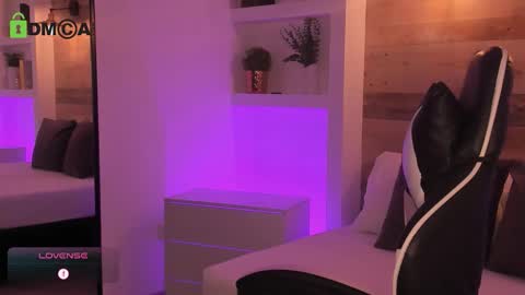 Snapshot of candy_summer28_ chatting on February 10, 7:18 pm CANDY online show from February 10, 7:18 pm