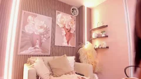 Snapshot of candy_temptation18 chatting on July 3, 6:47 pm sofia online show from July 3, 6:47 pm