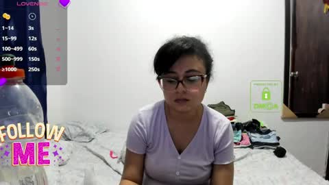 candy_val online show from June 1, 6:04 am
