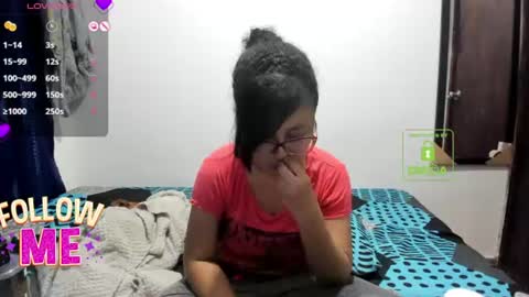 candy_val online show from June 23, 6:11 am