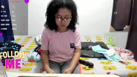 candy_val online show from July 13, 6:05 am