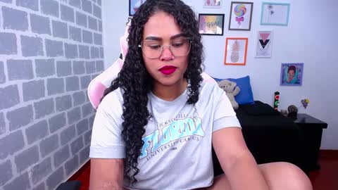 Karen online show from December 2, 9:17 pm