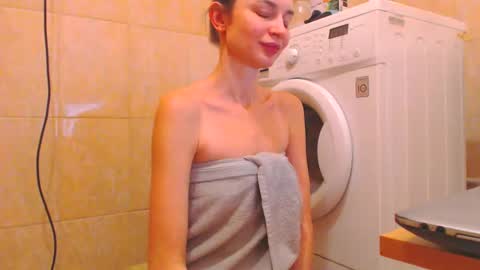 CANDYJESx online show from December 18, 12:29 pm