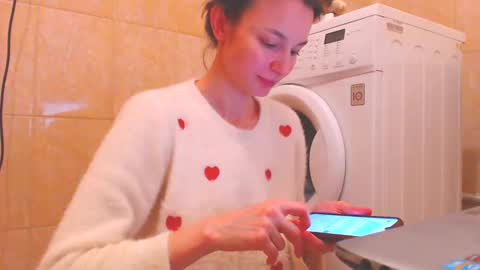 CANDYJESx online show from February 7, 1:11 pm