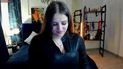 Snapshot of candykimmy chatting on November 5, 12:32 am Sofia online show from November 5, 12:32 am