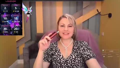 CandyLons online show from November 3, 6:36 am