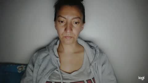 Snapshot of candymilfff chatting on January 26, 6:28 am candymilfff online show from January 26, 6:28 am