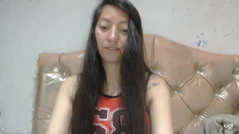 Snapshot of candymilfff chatting on February 9, 9:17 pm candymilfff online show from February 9, 9:17 pm