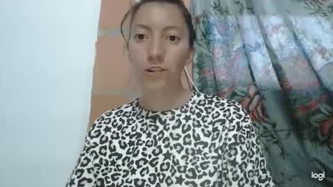 Snapshot of candymilfff chatting on March 8, 10:56 pm candymilfff online show from March 8, 10:56 pm